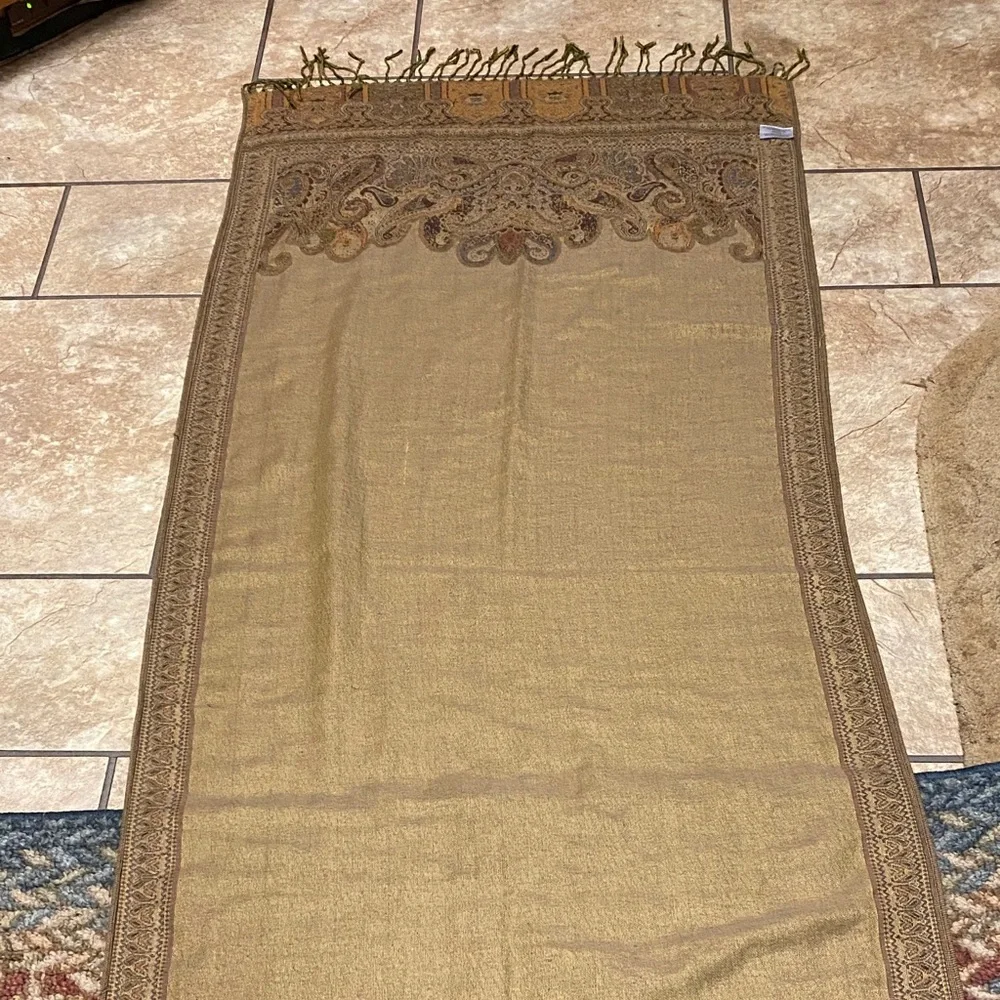 Elegant Paisley Scarf/Shawl with Fringe. Browns and Gold Spring Fall Lagenlook